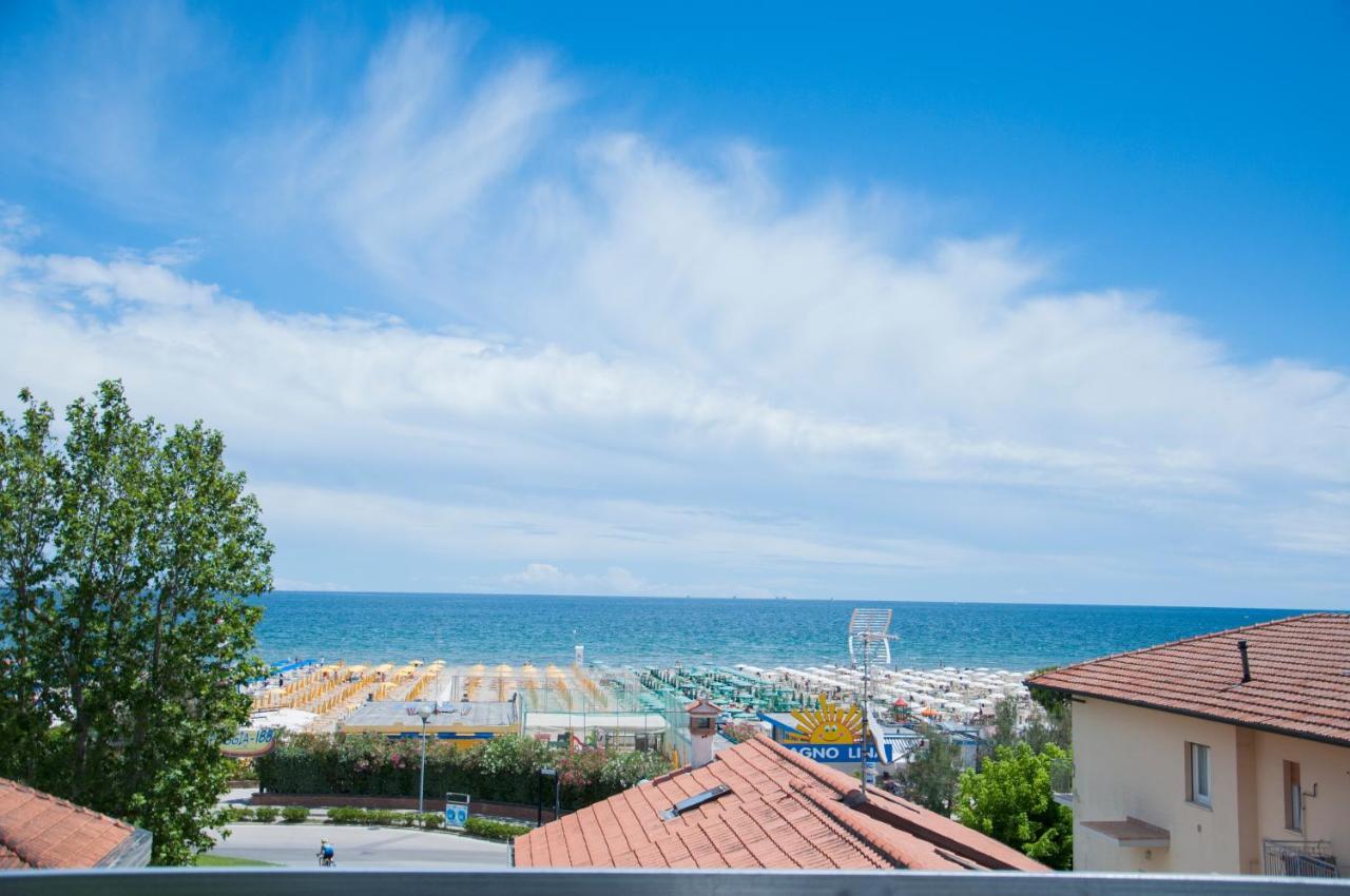 Hotel Ondina E Milazzo Cervia Exterior foto